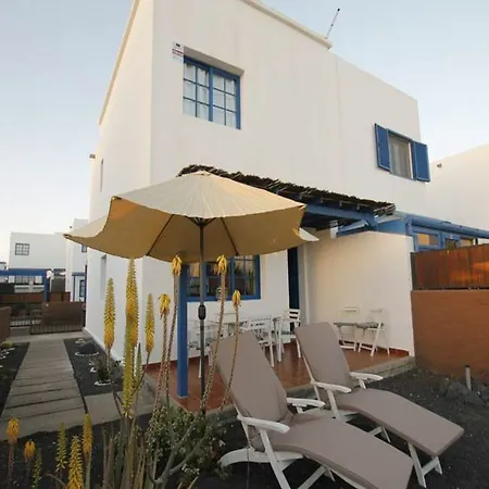 House In - 104377 By Mo * Playa Blanca (Lanzarote)